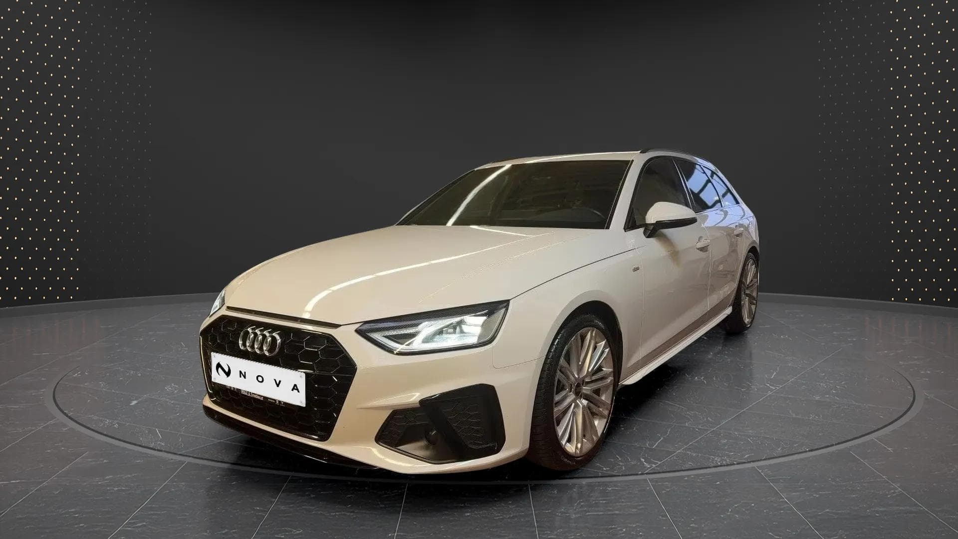 Audi A4 2022 - Photo principale