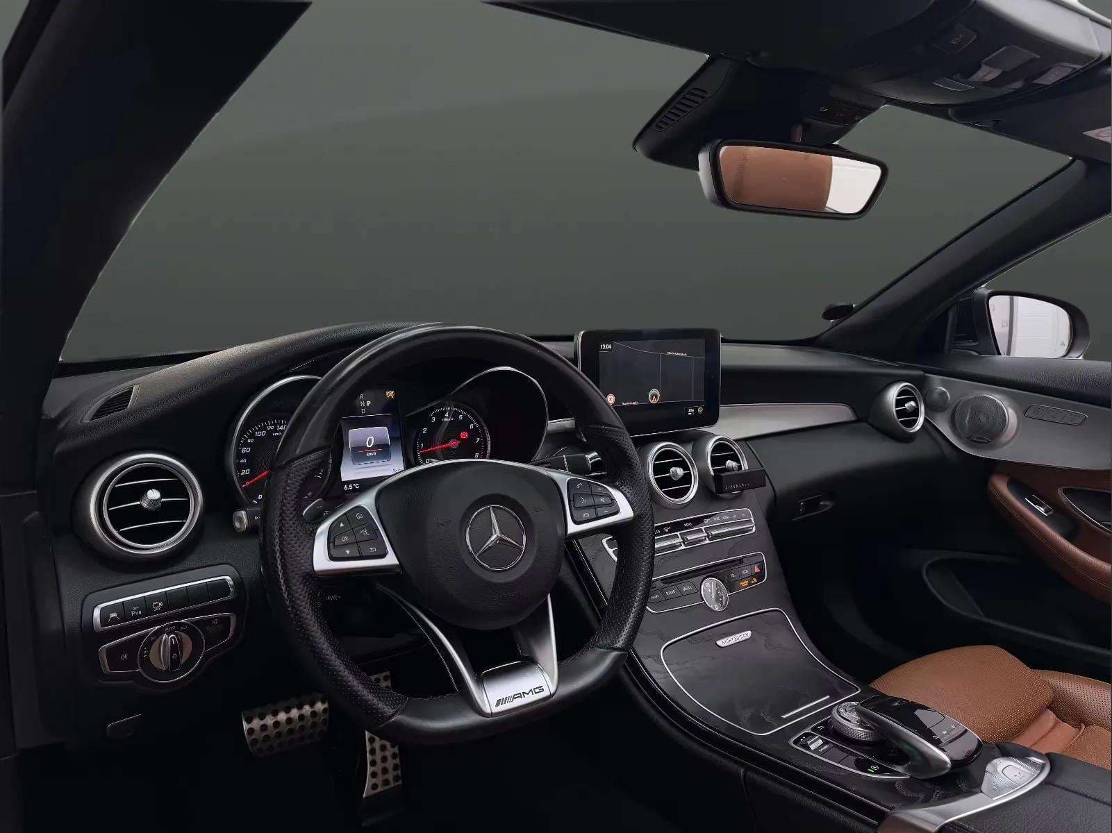 Mercedes-Benz C 300 2017 - Photo 2