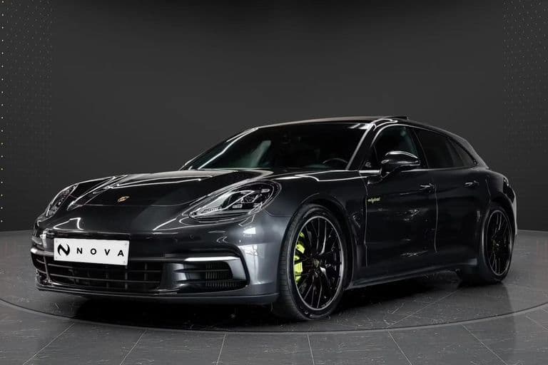 Porsche Panamera 2019 - Photo principale