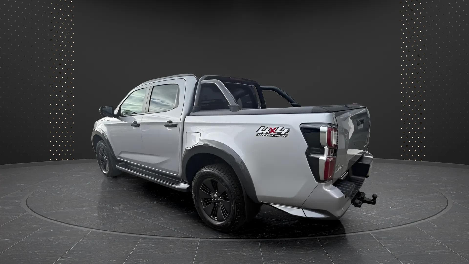 Isuzu D-Max 2021 - Photo 2