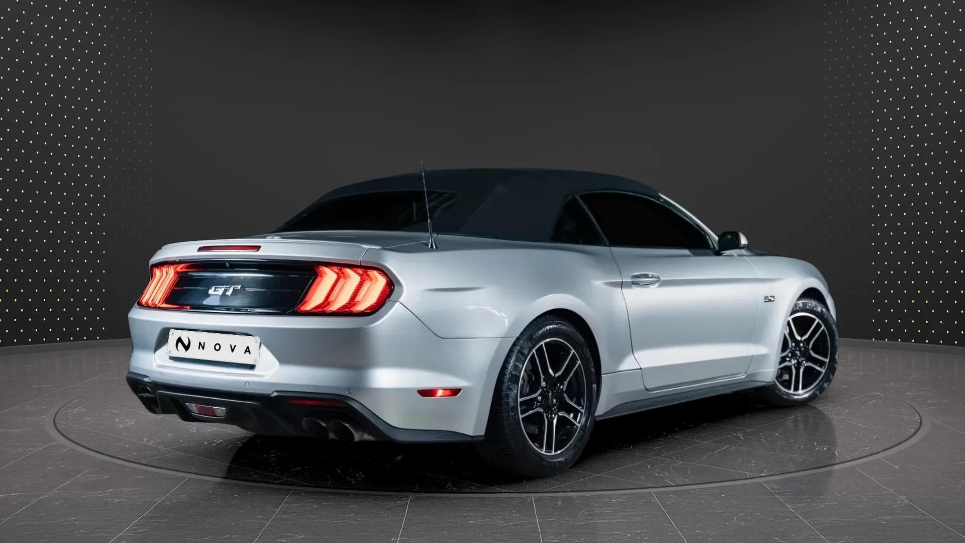 Ford Mustang 2018 - Photo 2