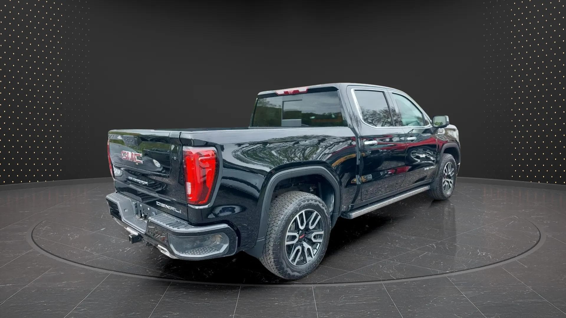 GMC Sierra 2021 - Photo 3