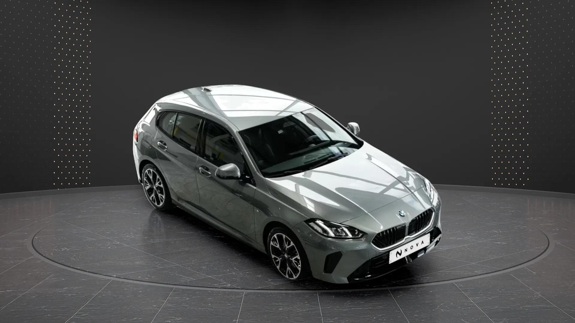 BMW Série 1 20 2024 - Photo 3