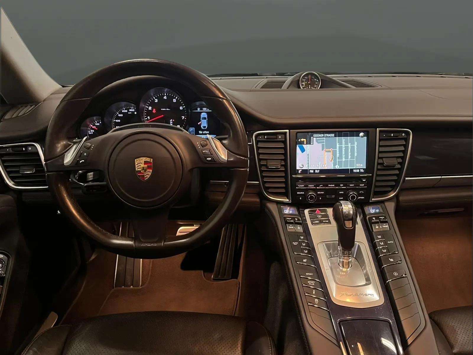 Porsche Panamera 2016 - Photo 3