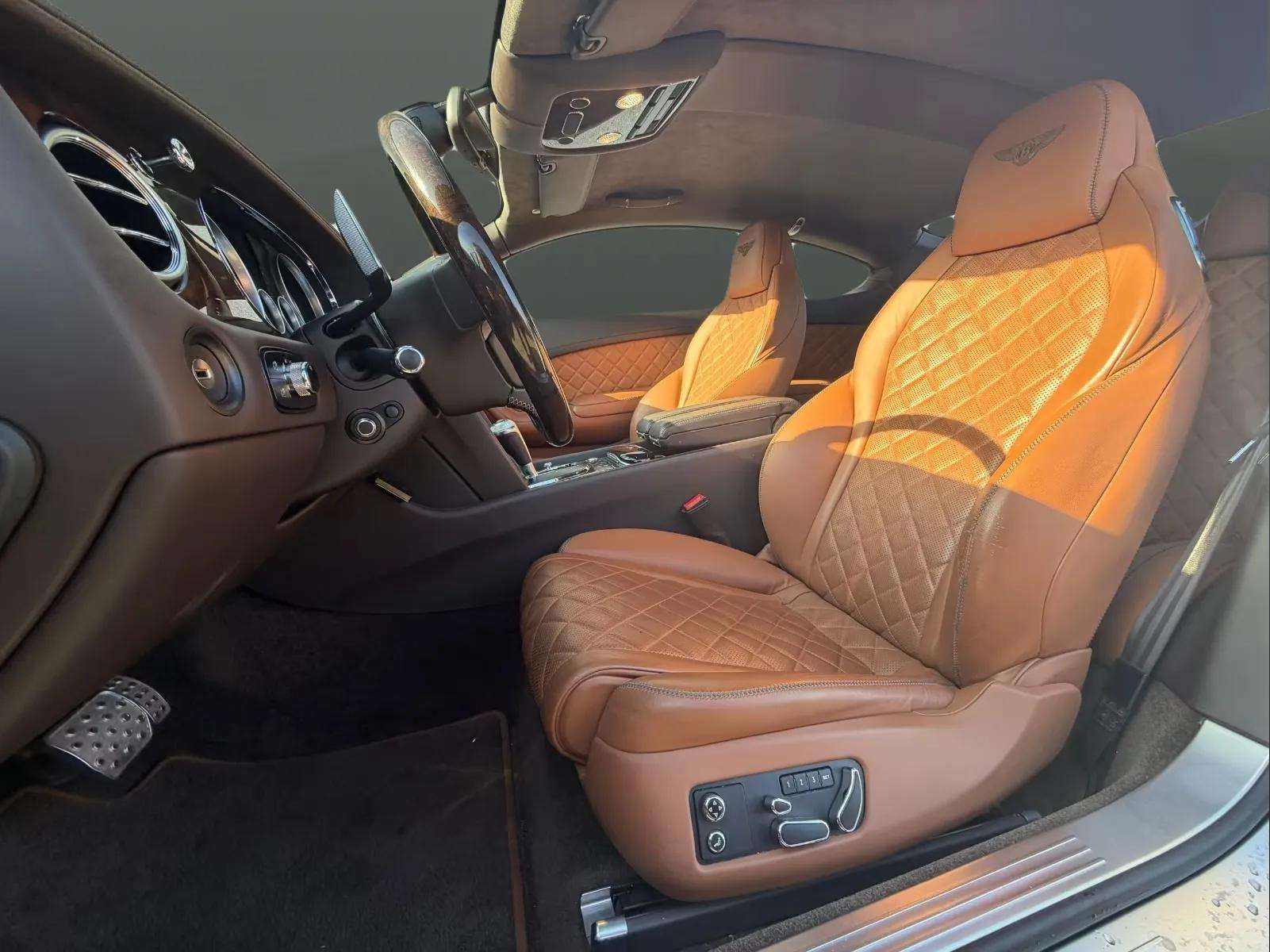 Bentley Continental GT 2016 - Photo 4