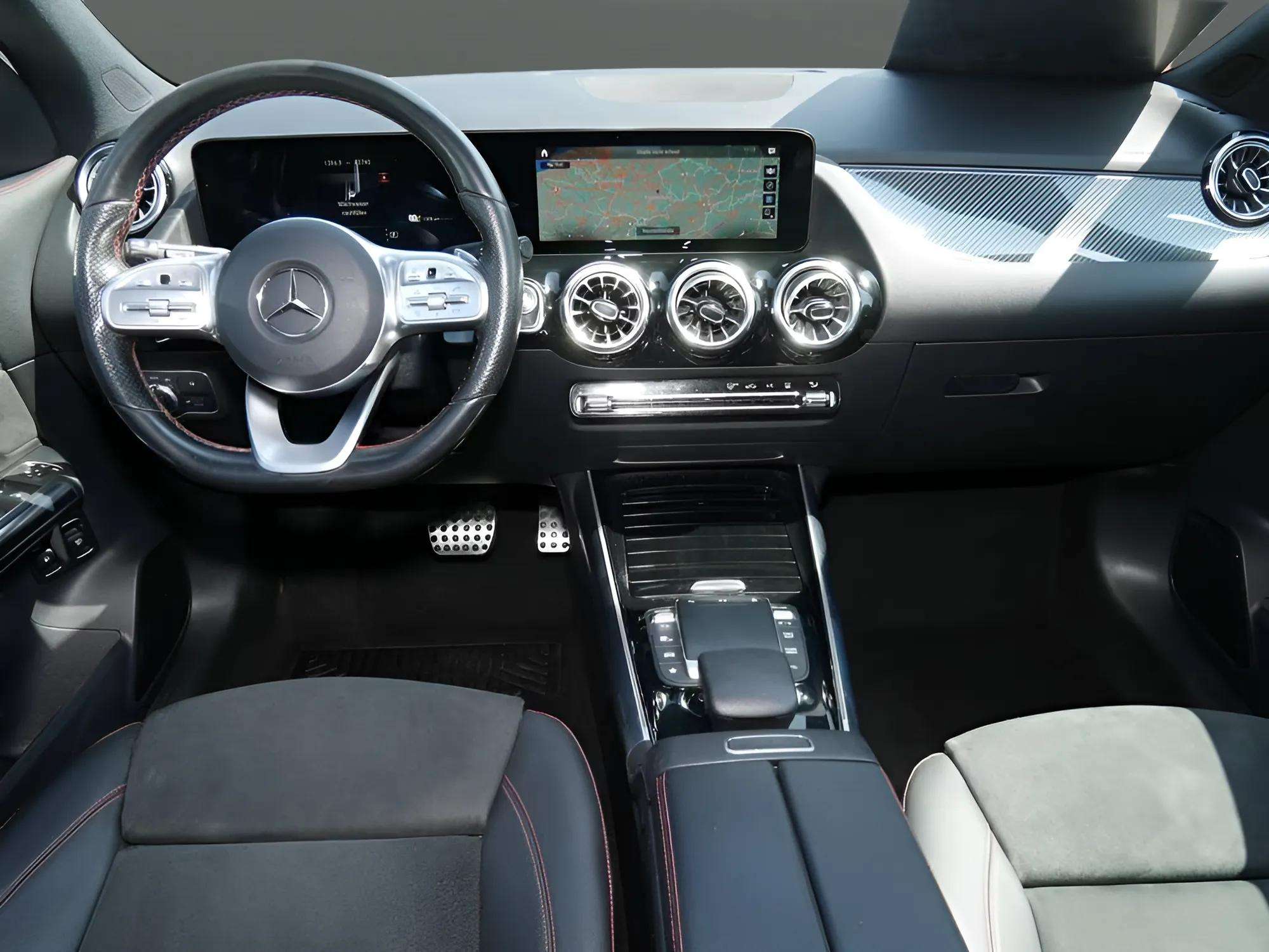 Mercedes-Benz GLA 250 2021 - Photo 3