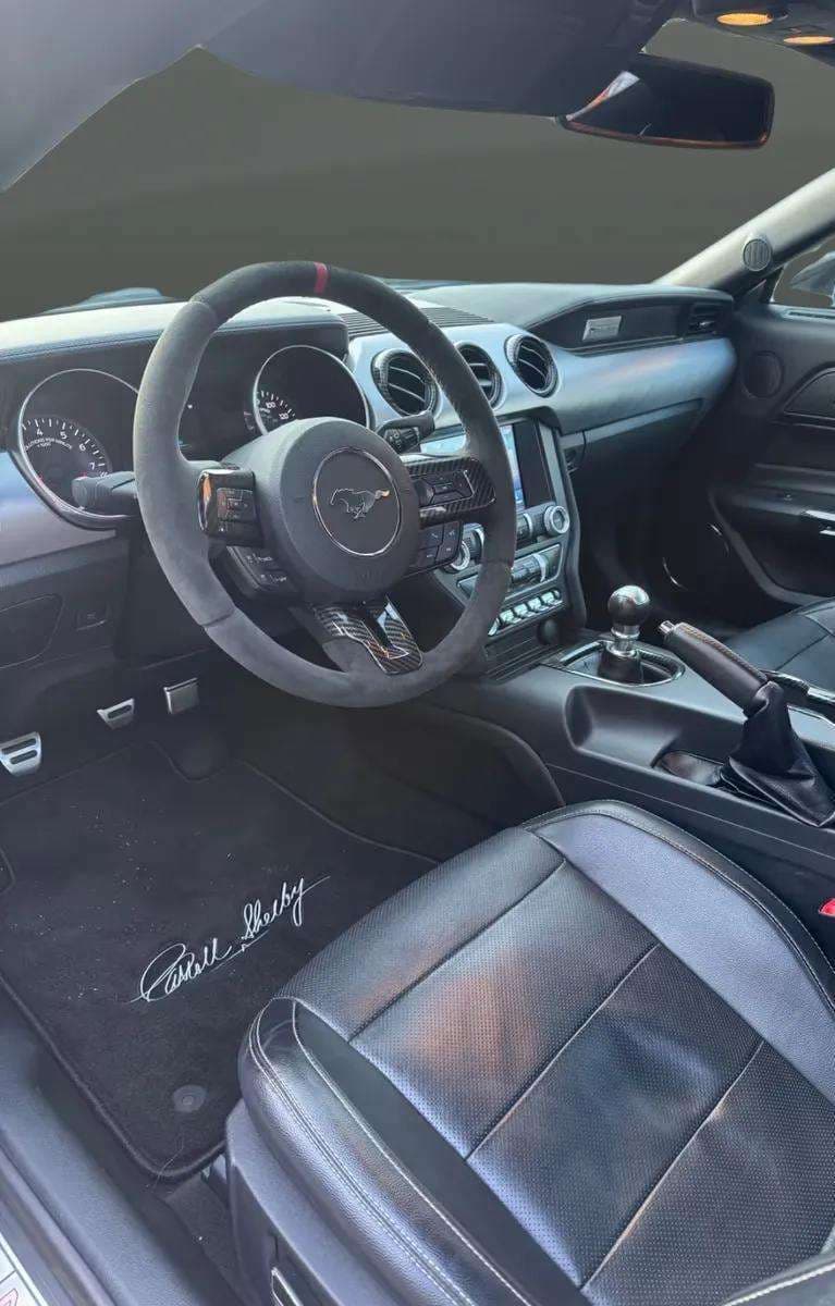 Ford Mustang 2018 - Photo 4