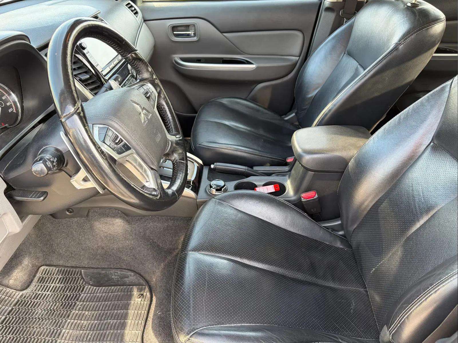 Mitsubishi L200 2018 - Photo 4