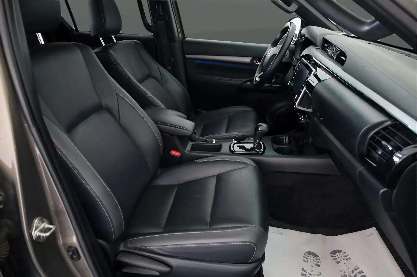 Toyota Hilux 2021 - Photo 5