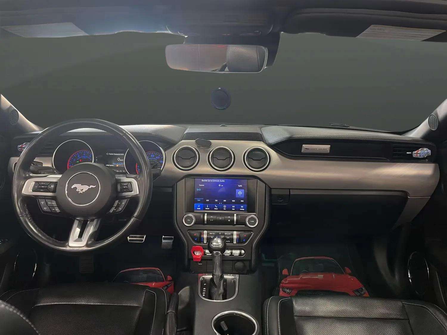 Ford Mustang 2022 - Photo 5