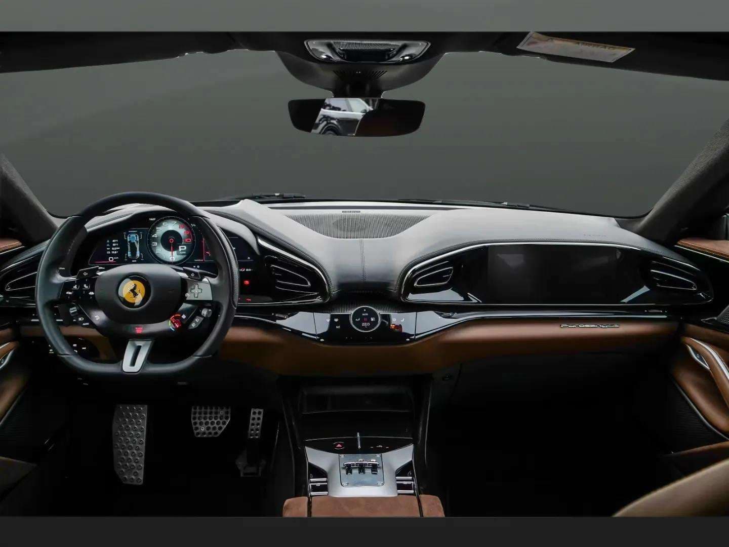 Ferrari Purosangue 2025 - Photo 5