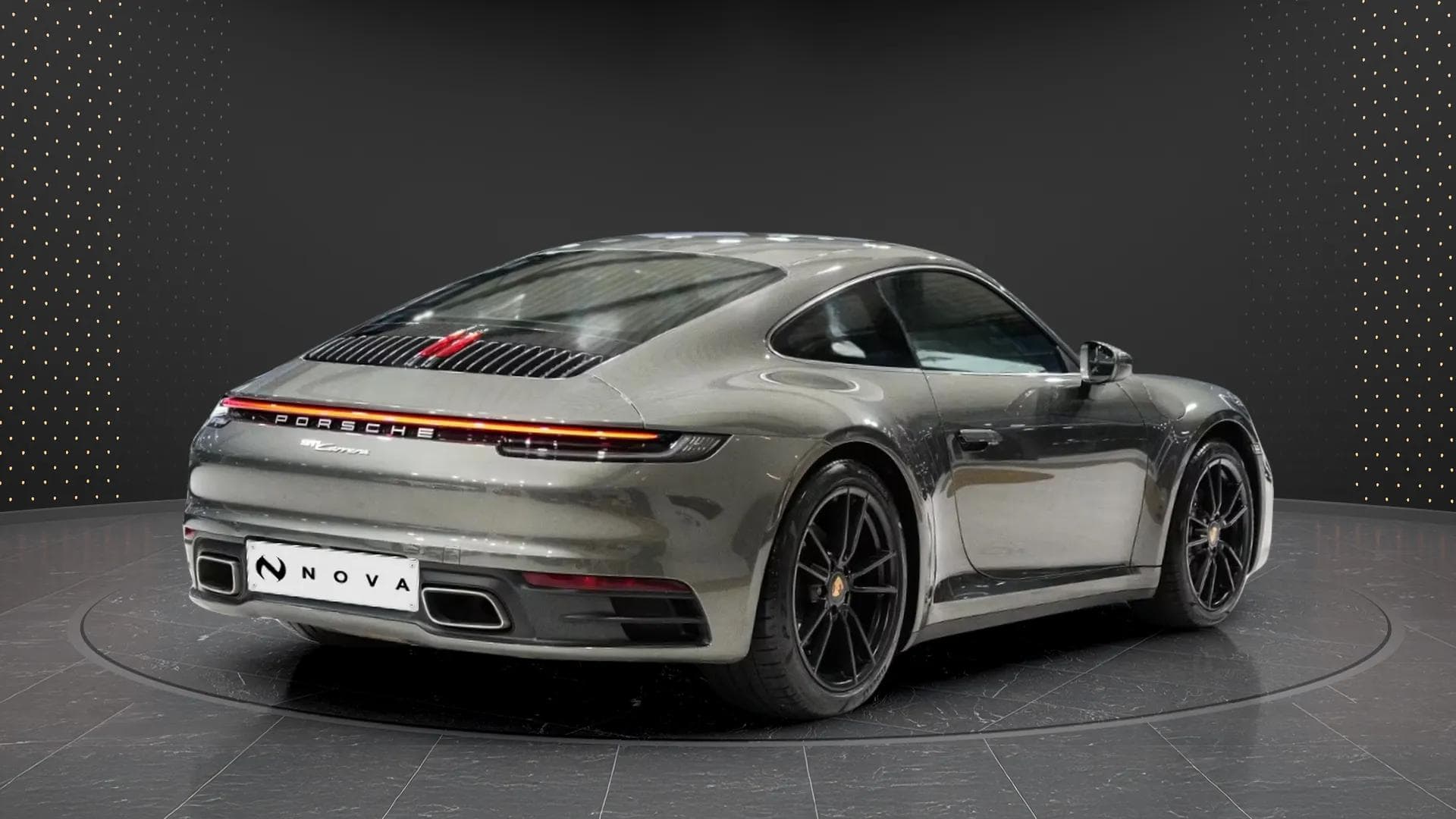 Porsche 992 2021 - Photo 2