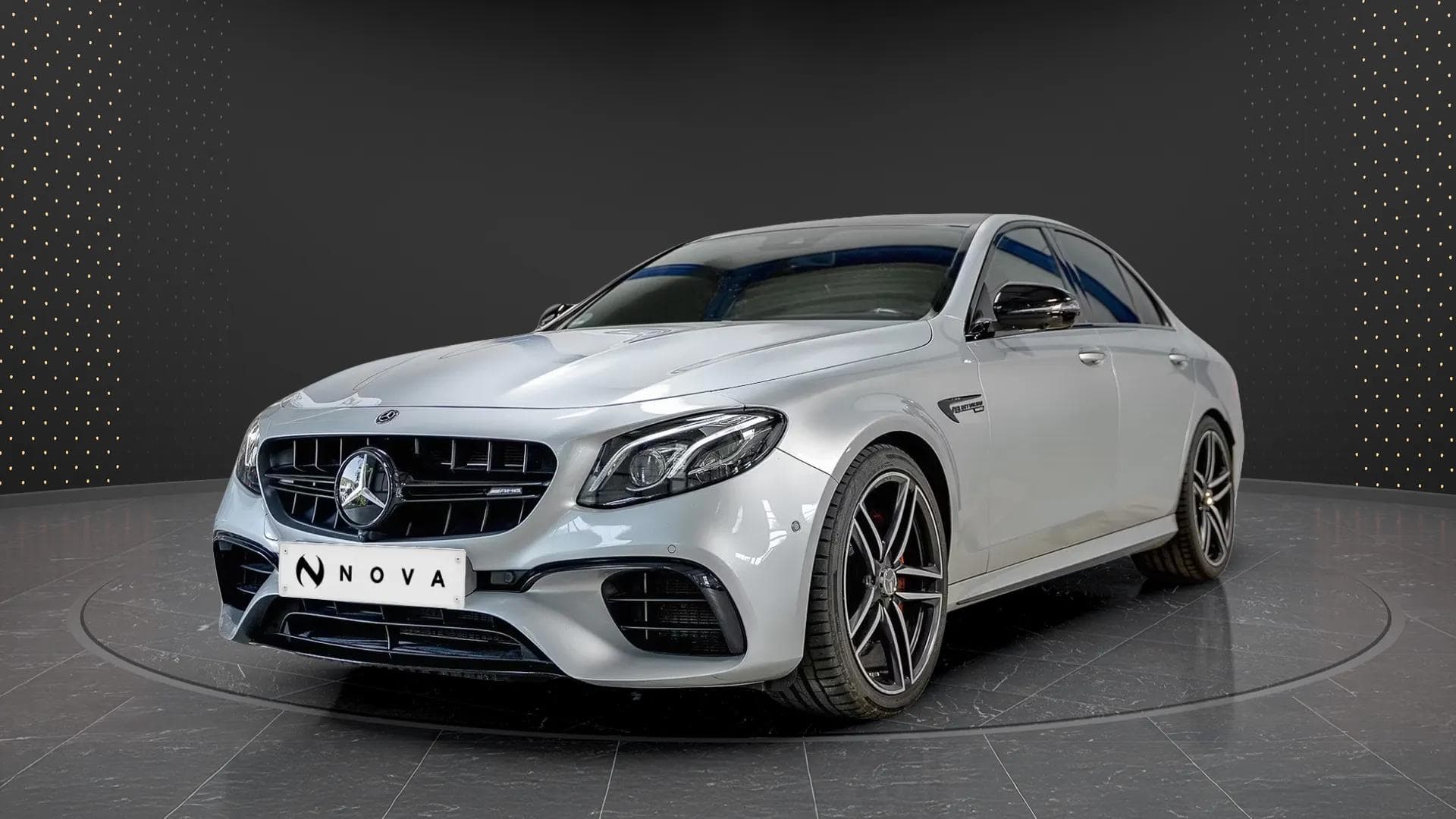 Mercedes-Benz E 63 AMG 2018 - Photo principale