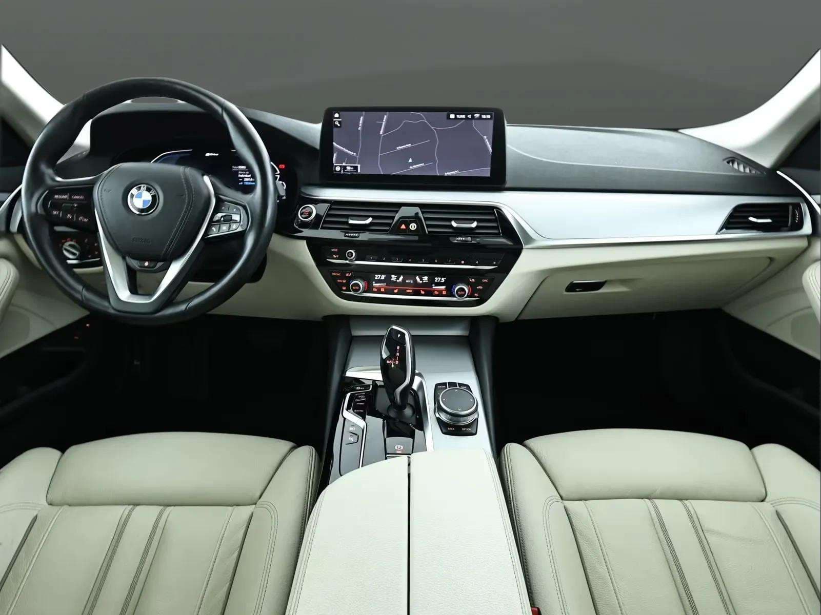 BMW 530 2021 - Photo 3