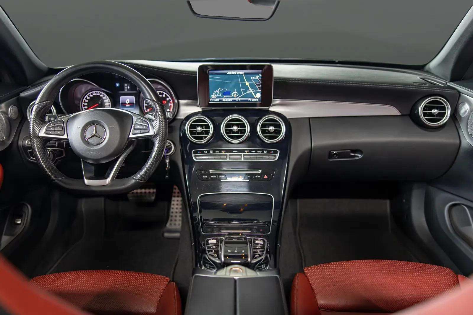 Mercedes-Benz C 43 AMG 2018 - Photo 3