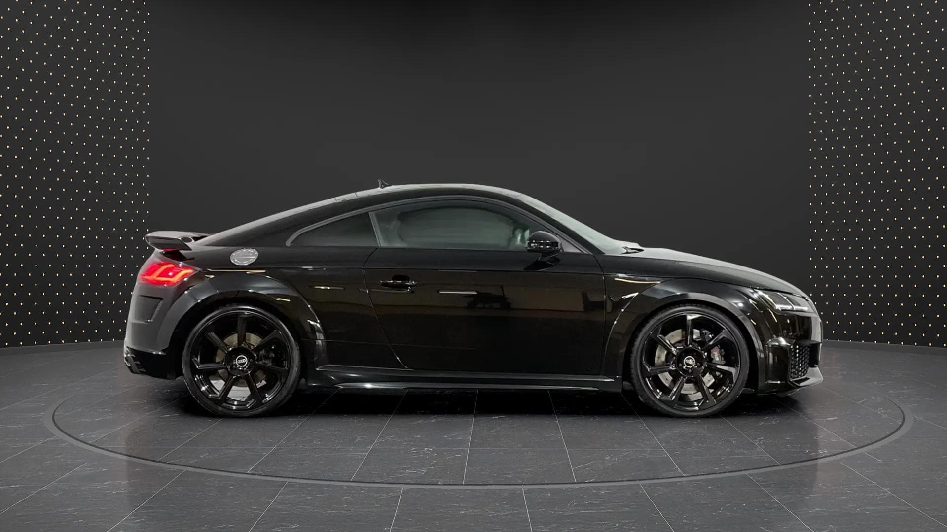 Audi TT RS 2021 - Photo 5