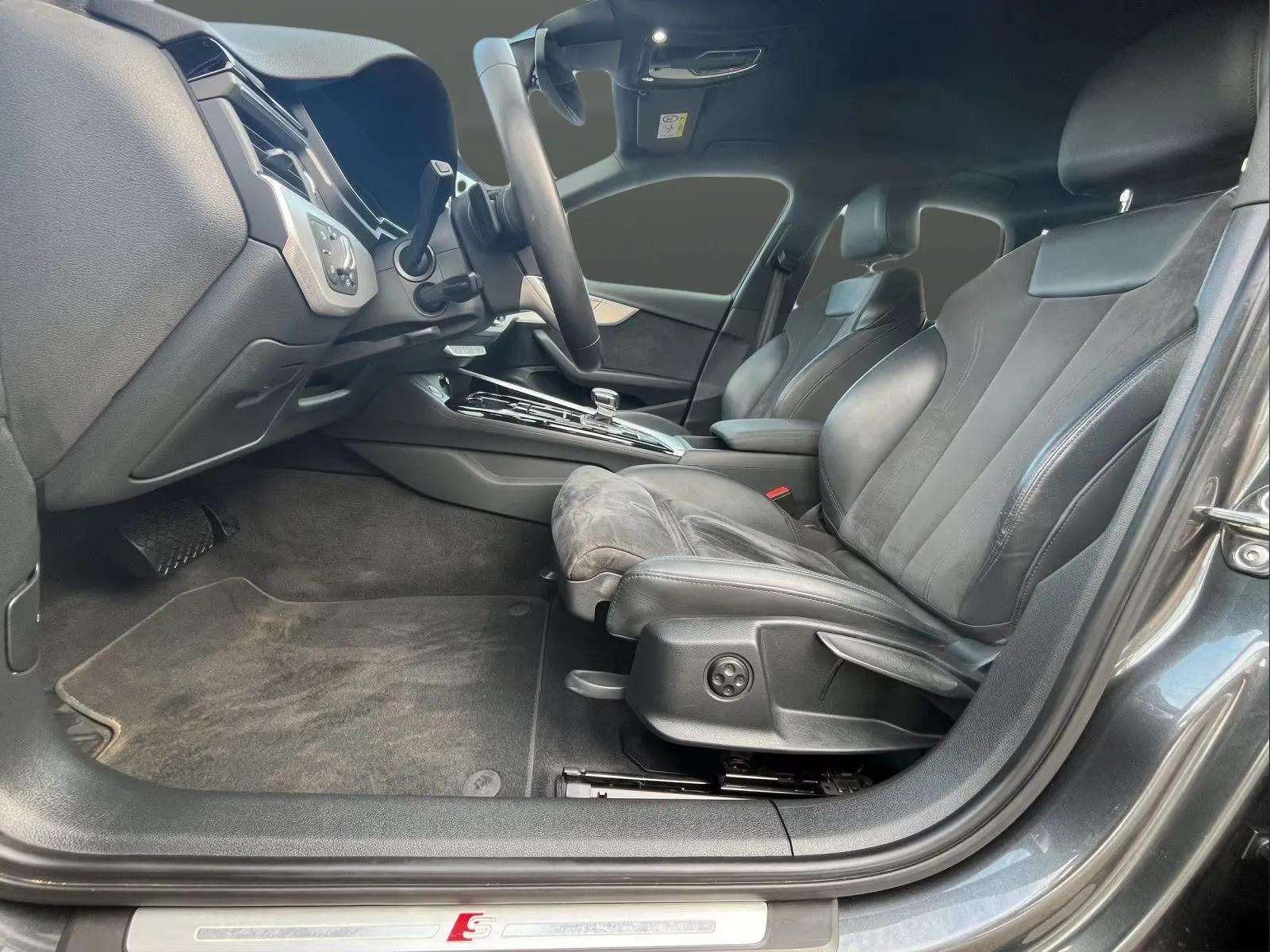 Audi A4 2020 - Photo 2