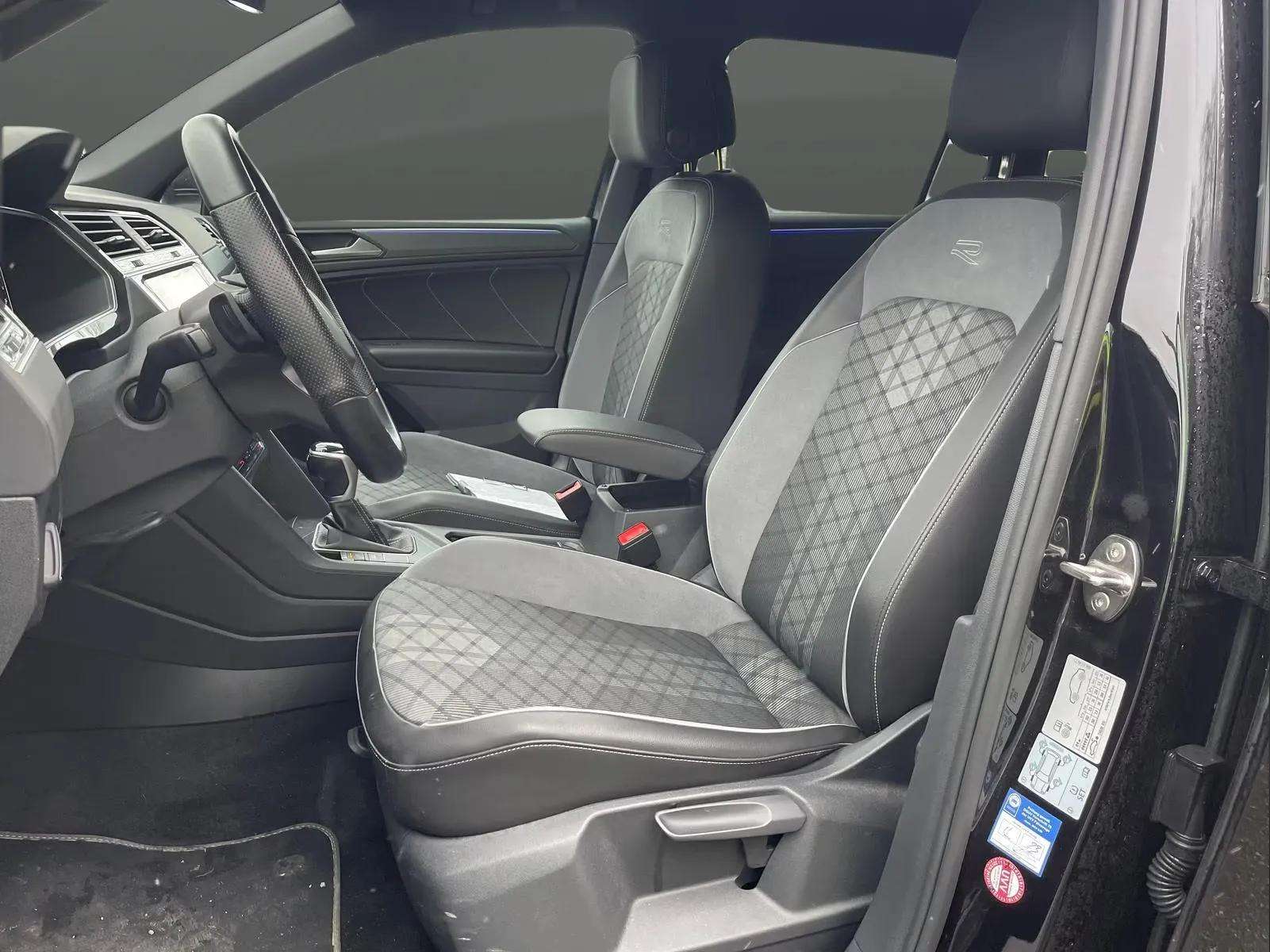 Volkswagen Tiguan 2022 - Photo 2