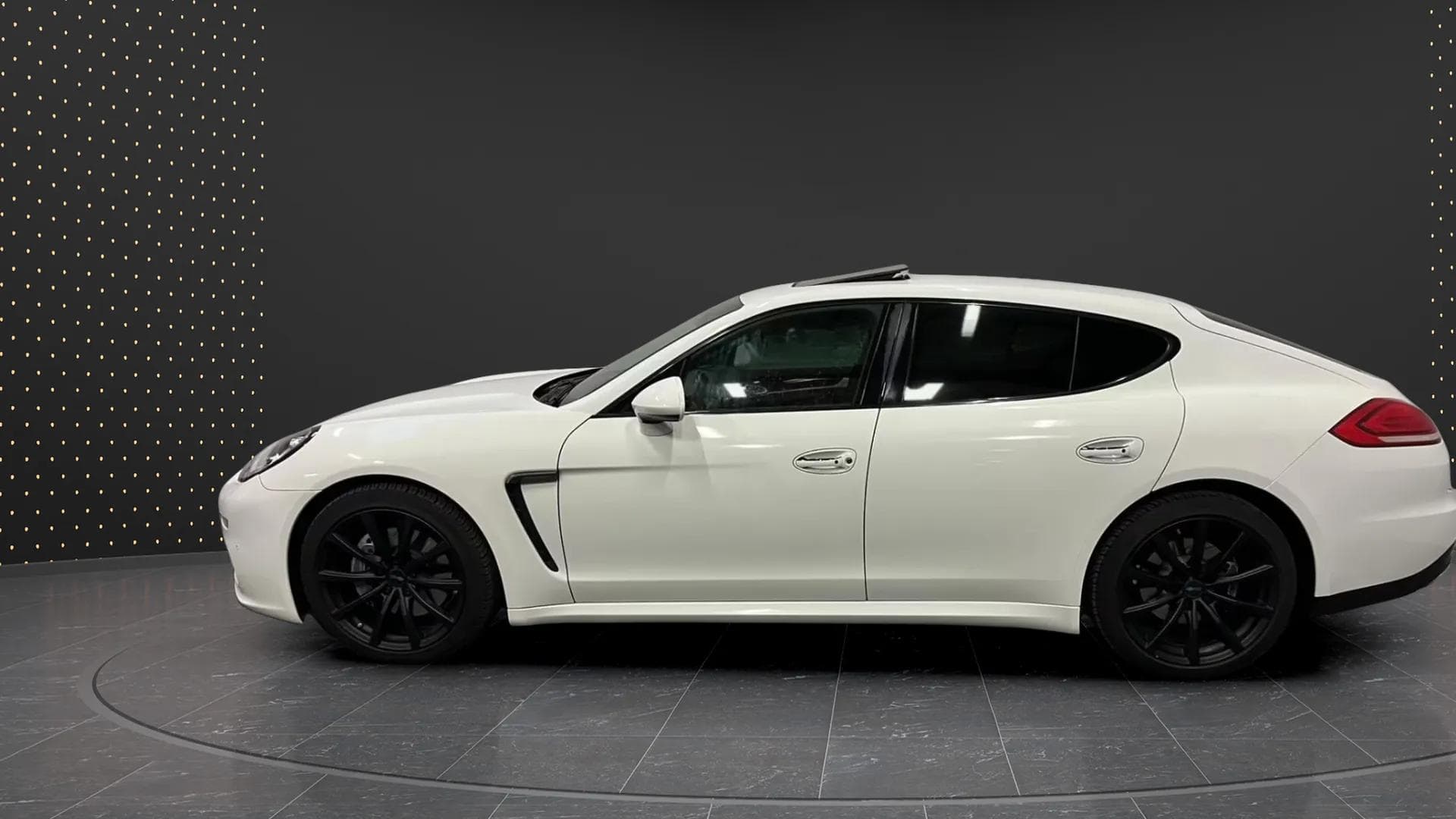 Porsche Panamera 2016 - Photo 4