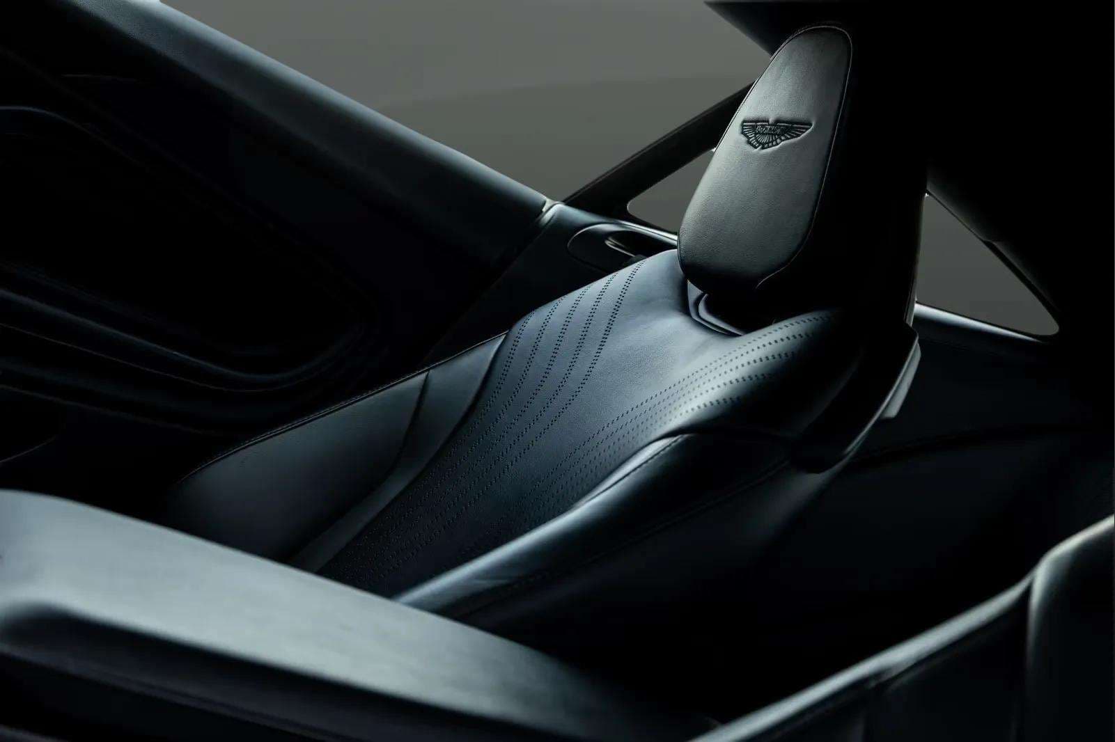 Aston Martin DB11 2020 - Photo 3