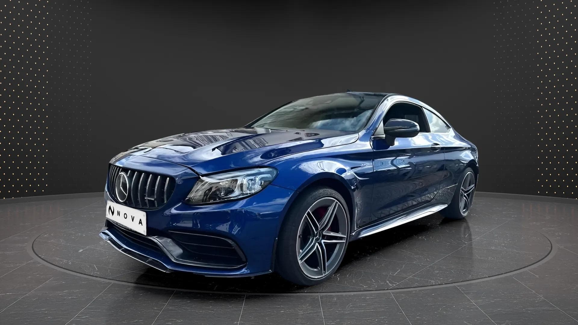 Mercedes-Benz C 63 AMG 2017 - Photo principale