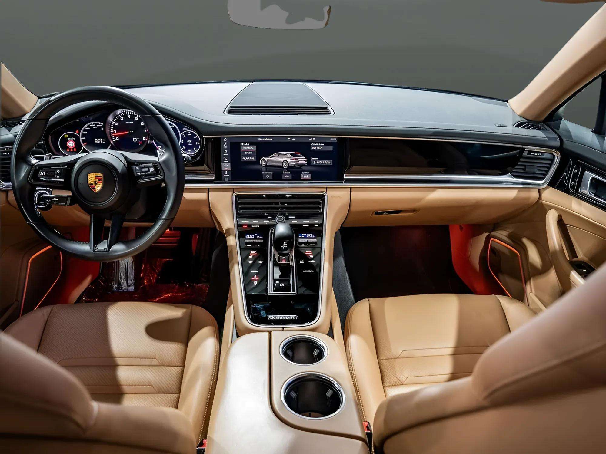 Porsche Panamera Sport Turismo 2021 - Photo 3