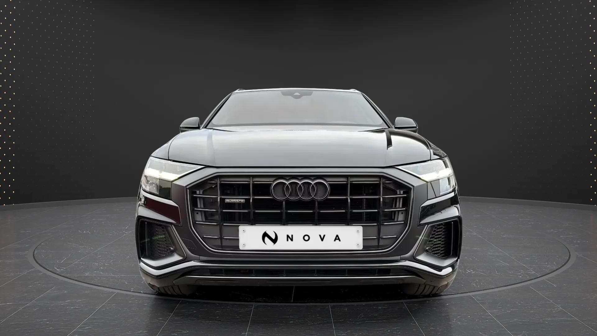 Audi Q8 2019 - Photo 4