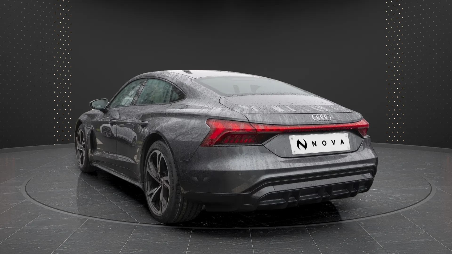 Audi E-tron GT 2021 - Photo 3