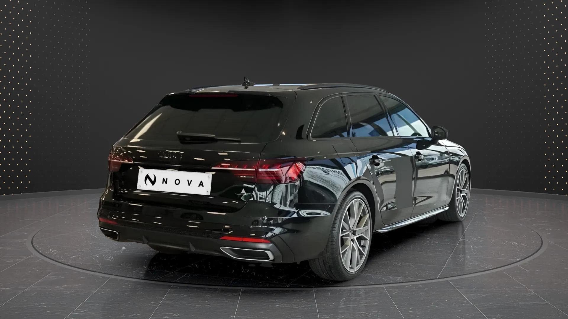 Audi A4 Avant 2022 - Photo 3