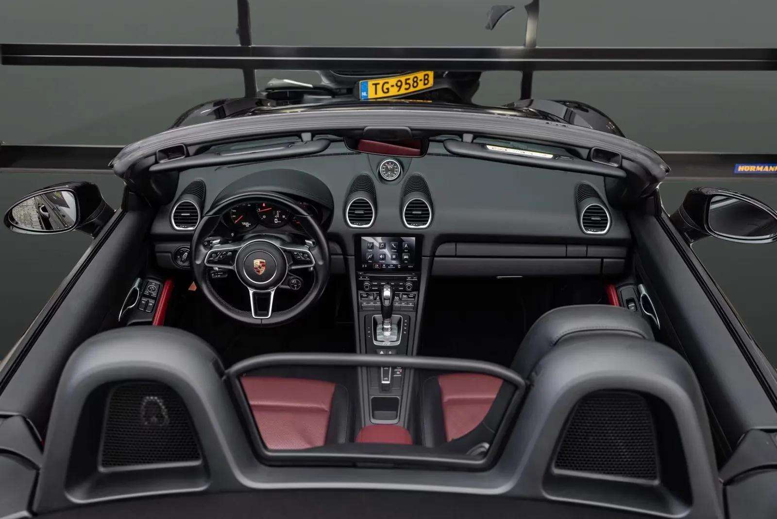 Porsche Boxster 2019 - Photo 4