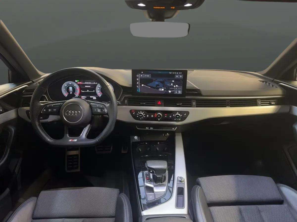 Audi A4 2022 - Photo 3