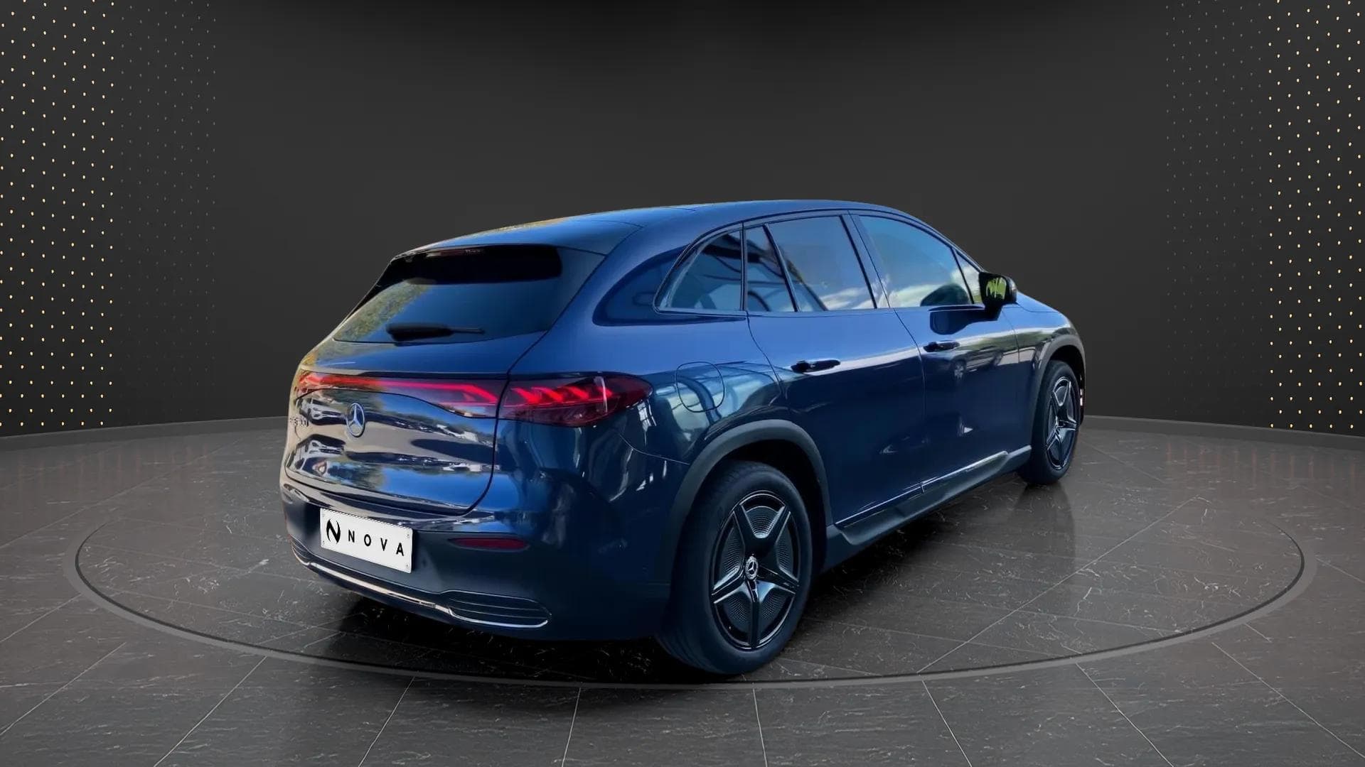 Mercedes-Benz EQE 2023 - Photo 4