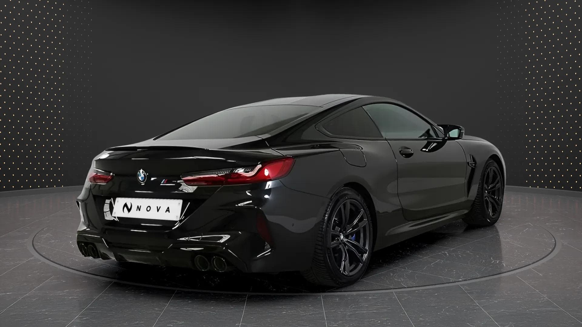 BMW M8 2023 - Photo 3