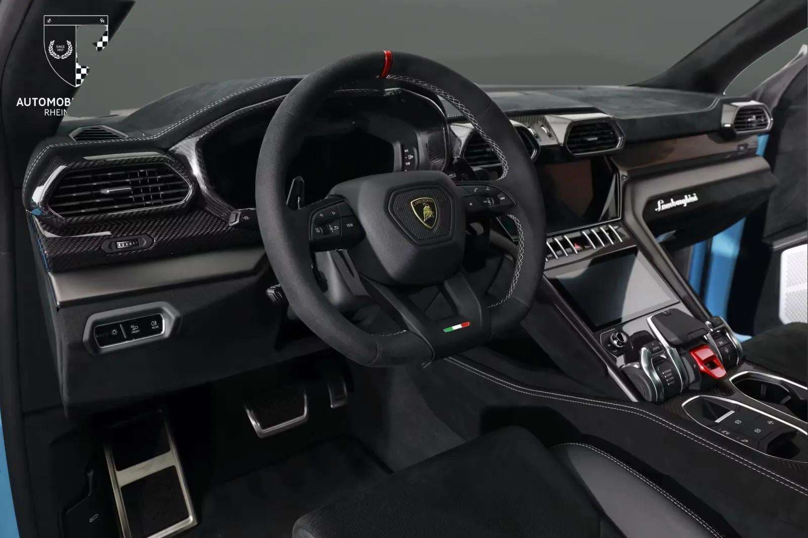 Lamborghini Urus 2023 - Photo 3