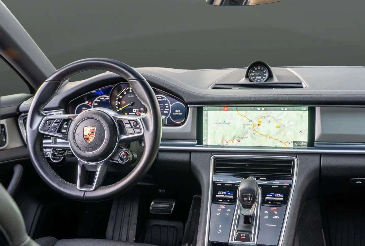 Porsche Panamera 2019 - Photo 3