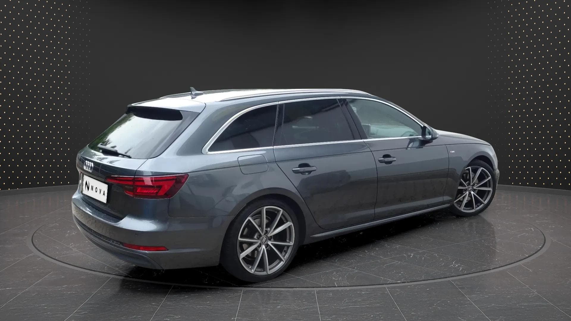 Audi A4 2017 - Photo 4