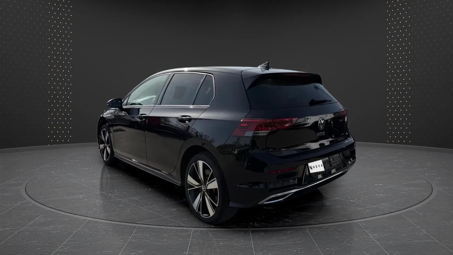 Volkswagen Golf 2022 - Photo 3