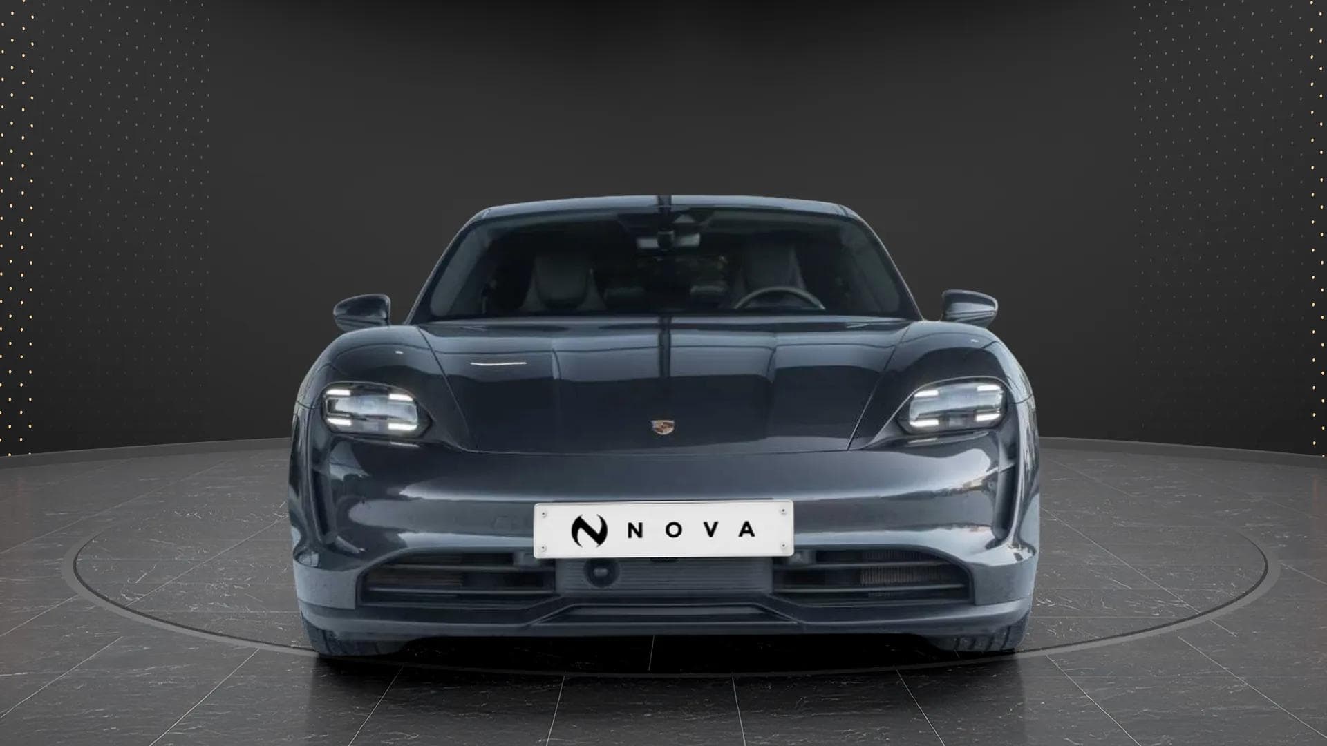 Porsche Taycan 2021 - Photo 4