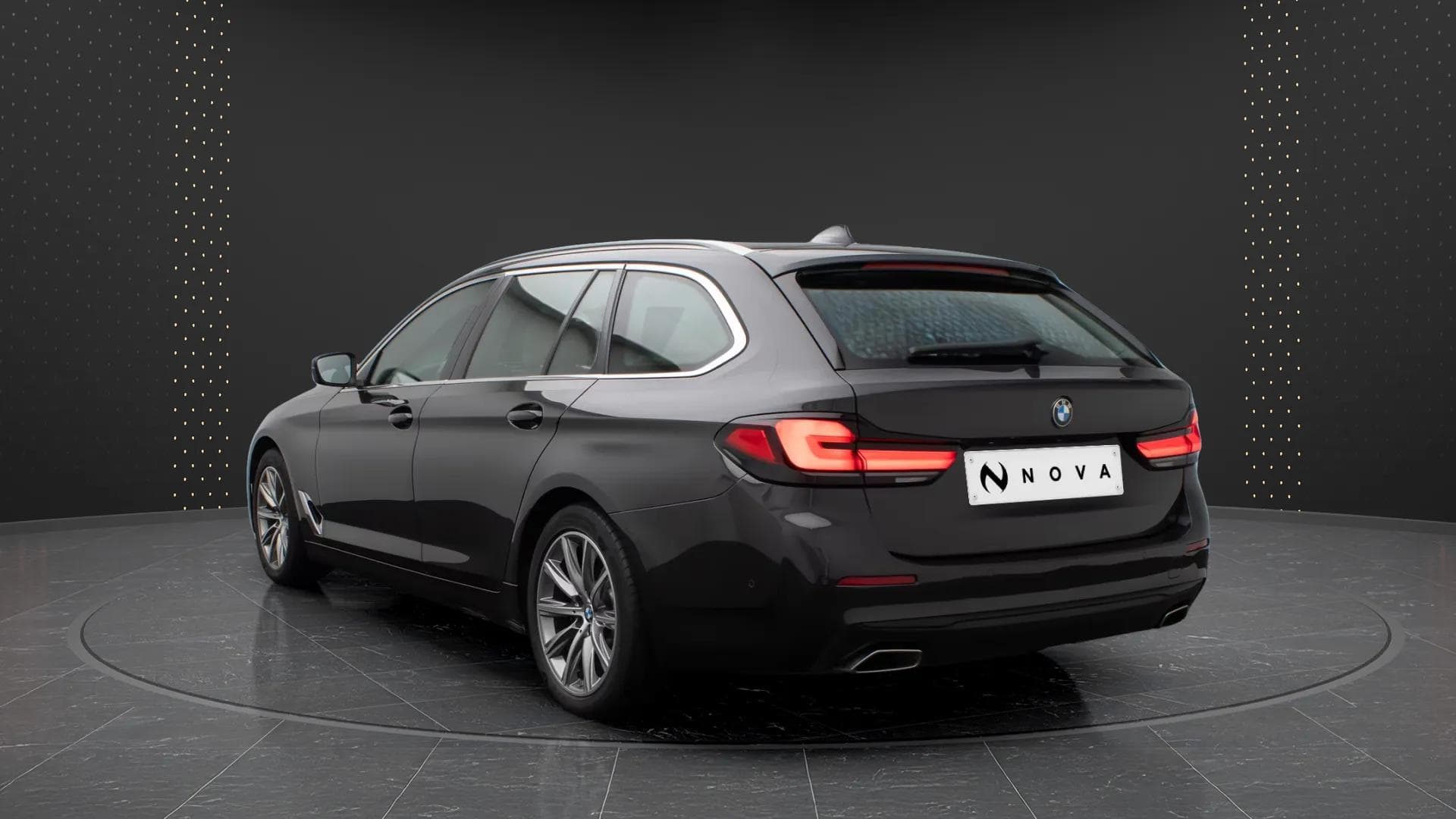 BMW 520 2022 - Photo 4