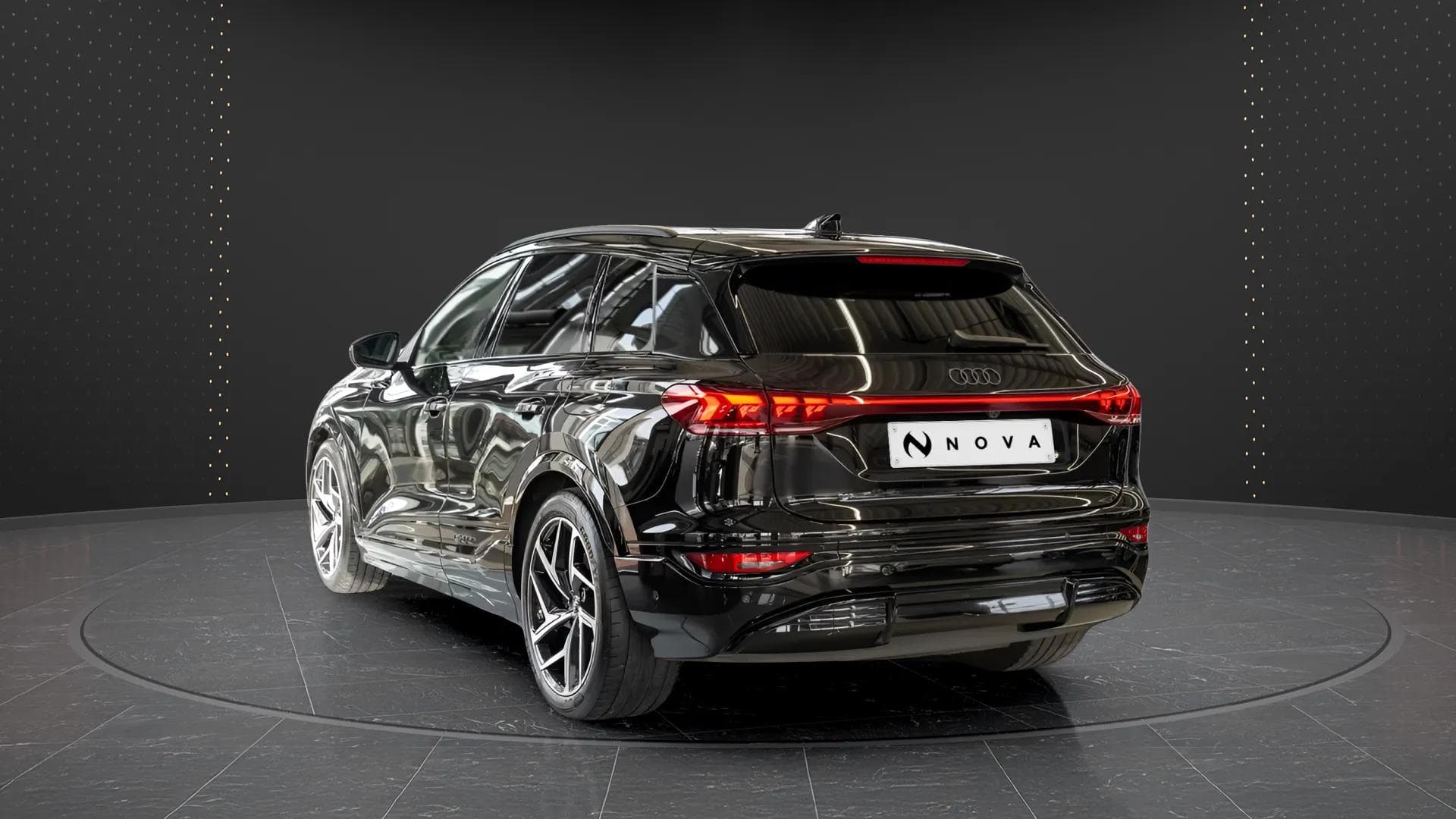 Audi SQ6 e-tron 2025 - Photo 3