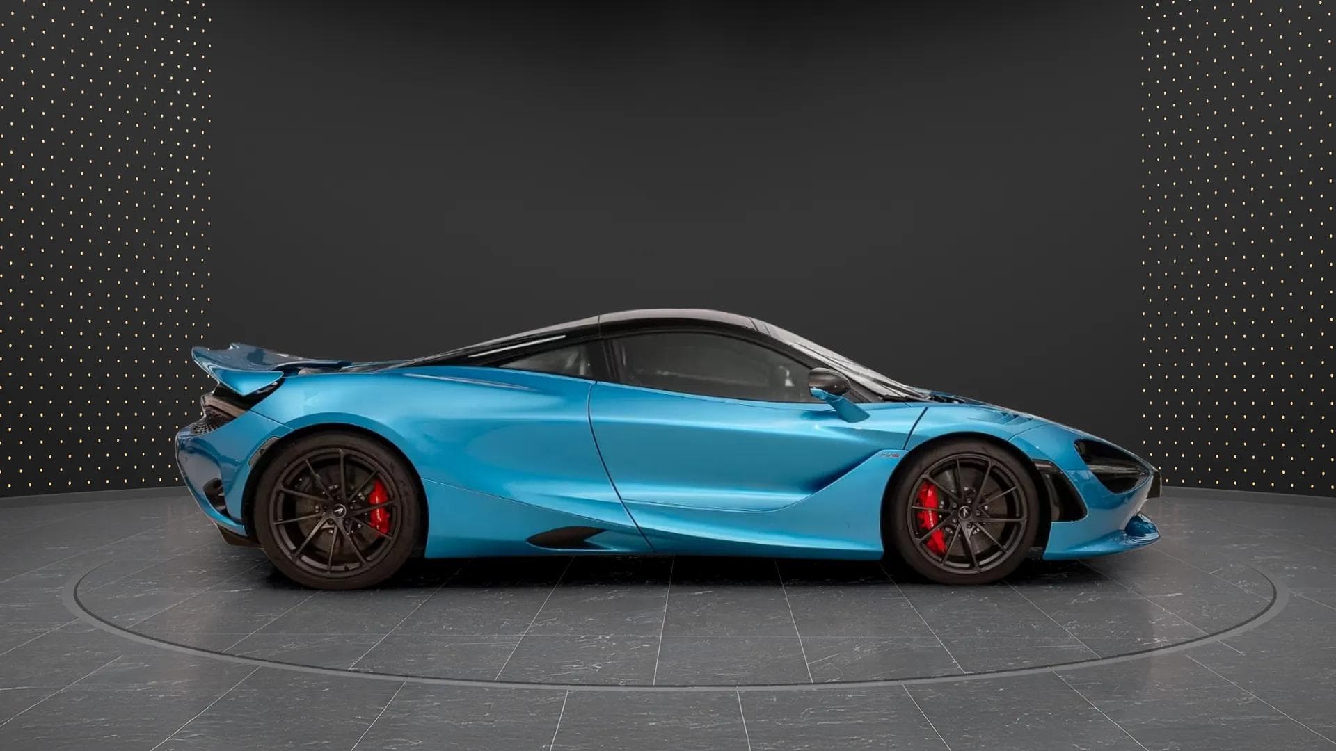 McLaren 750S 2023 - Photo 4