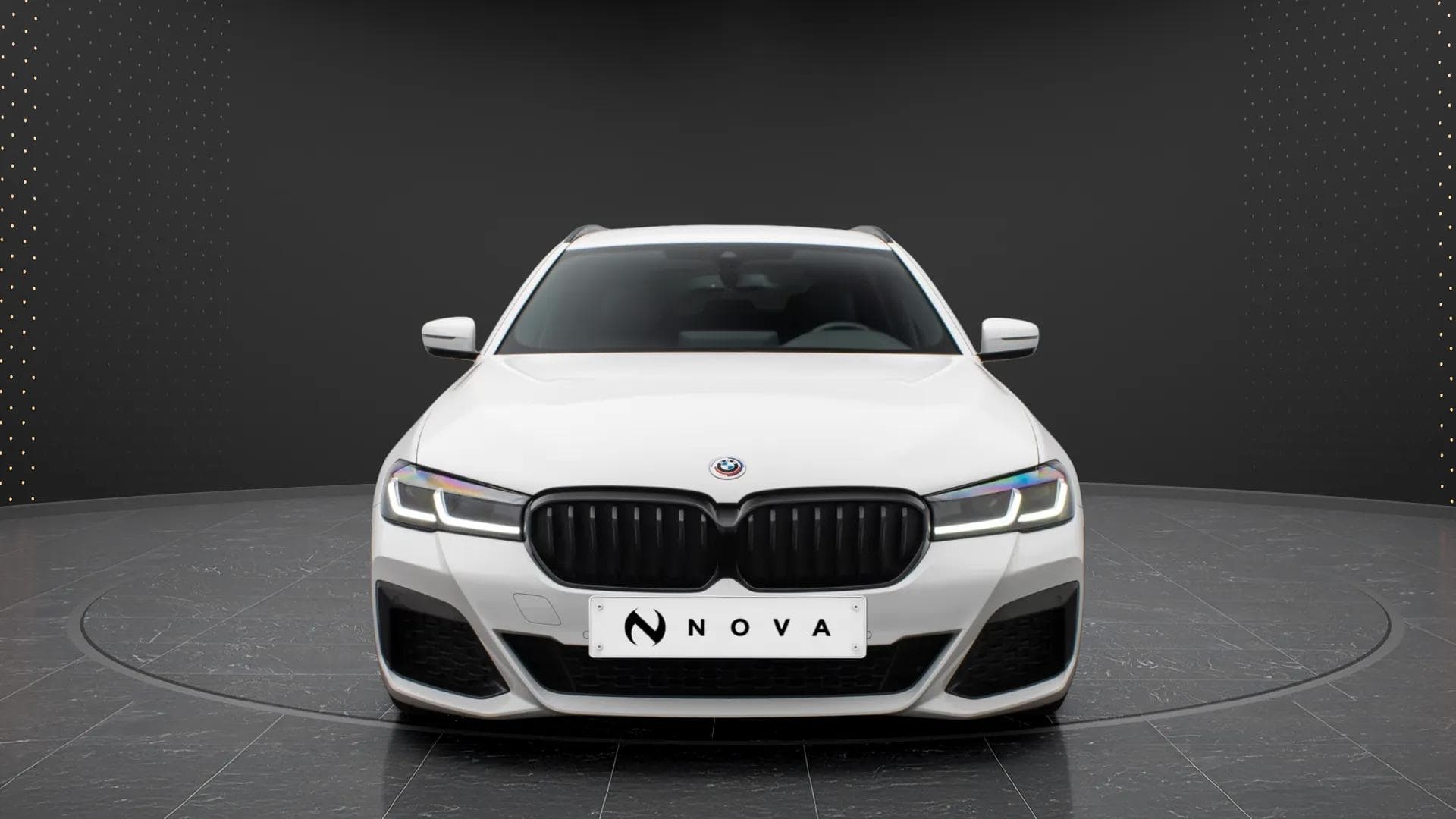 BMW Série 5 20 2022 - Photo 3