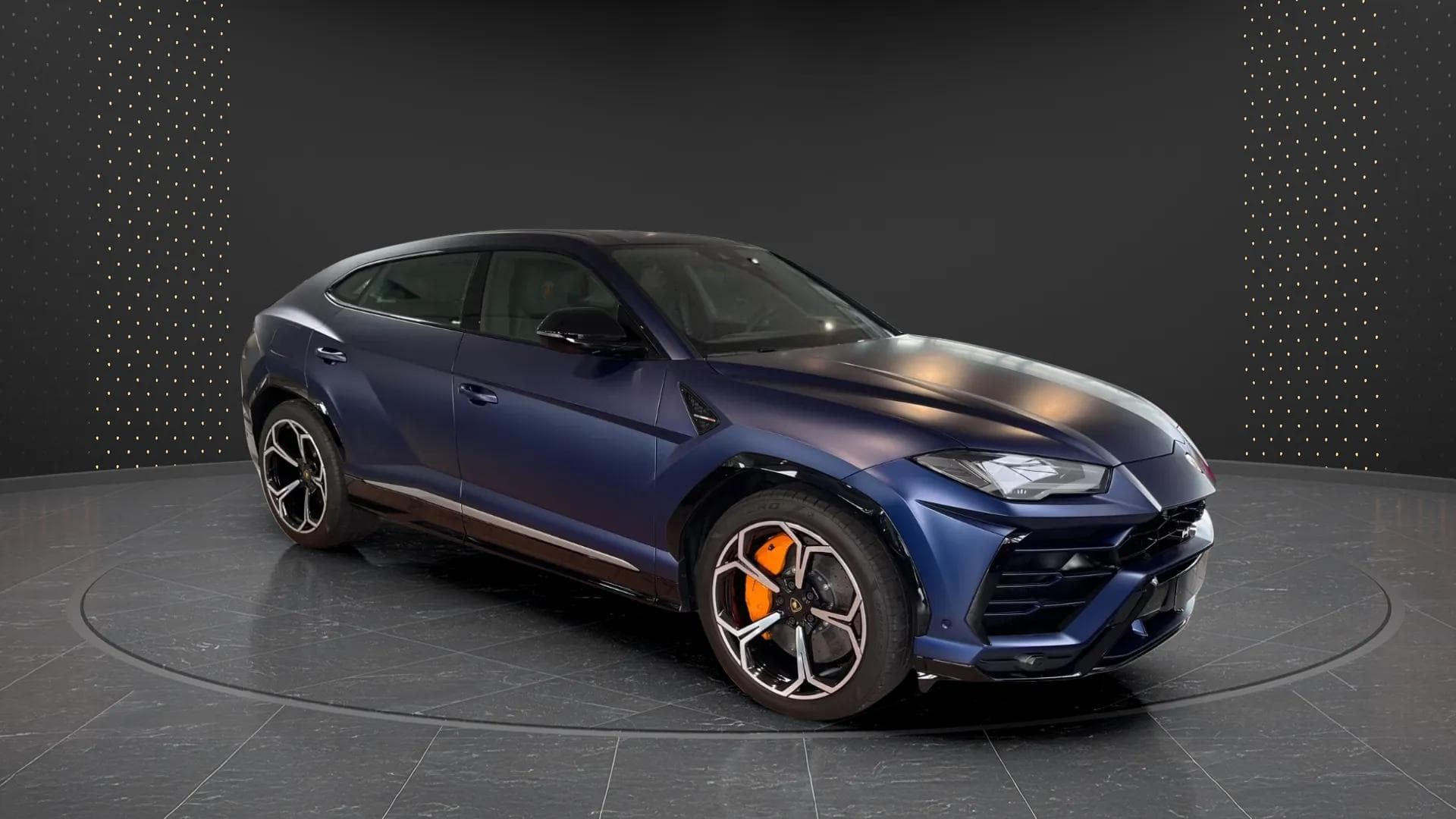 Lamborghini Urus 2021 - Photo principale
