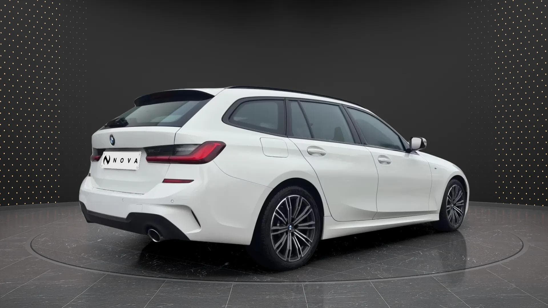 BMW 330 2019 - Photo 5
