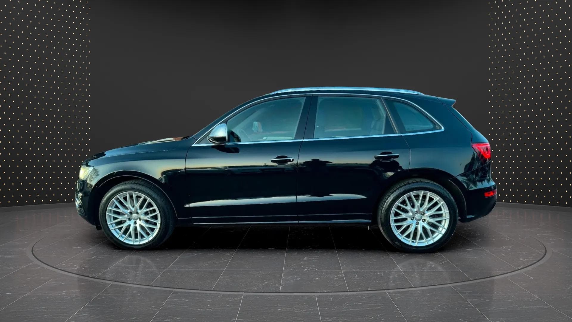 Audi SQ5 2016 - Photo 4