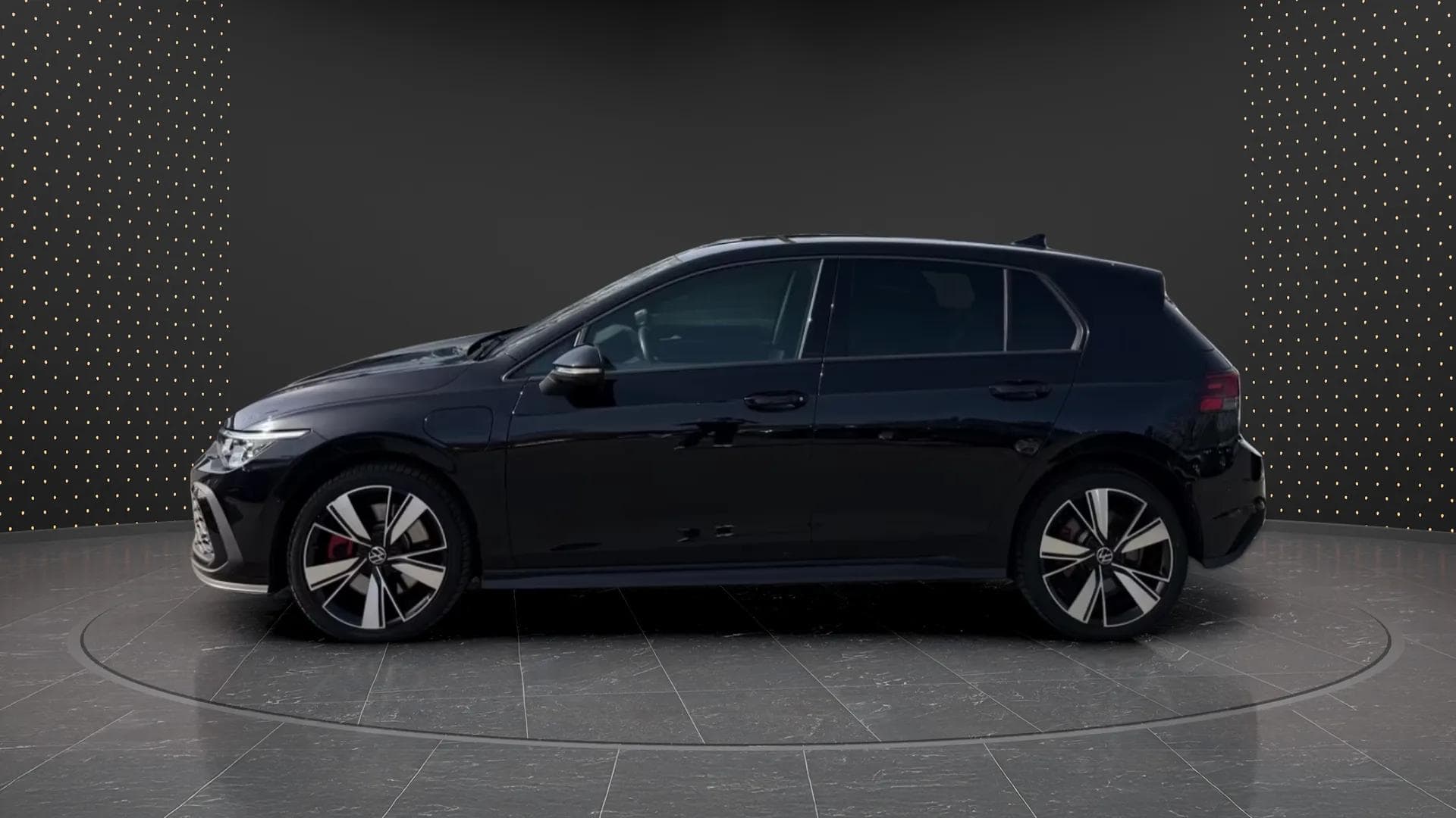 Volkswagen Golf 2022 - Photo 5