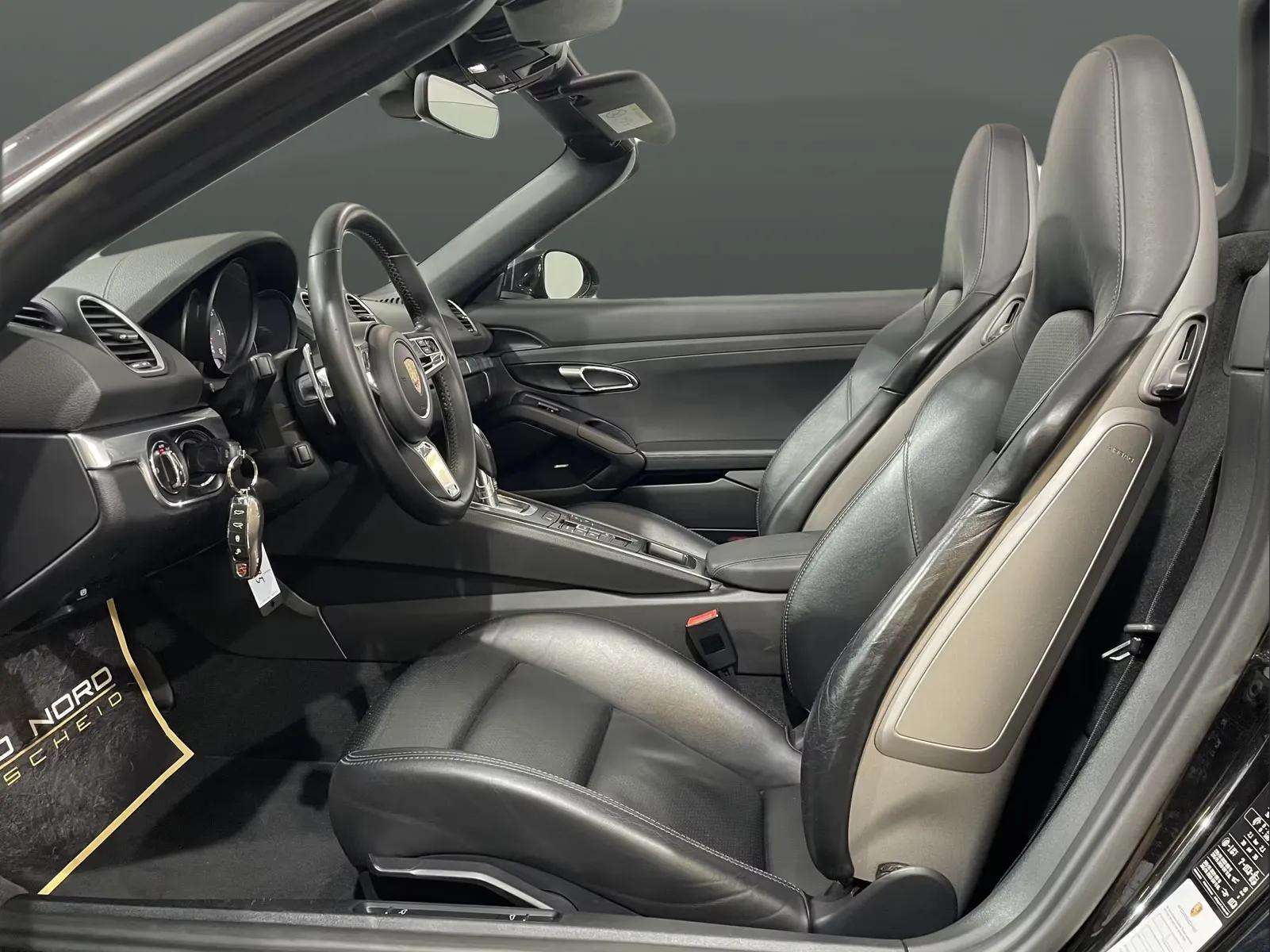 Porsche Boxster 2017 - Photo 4