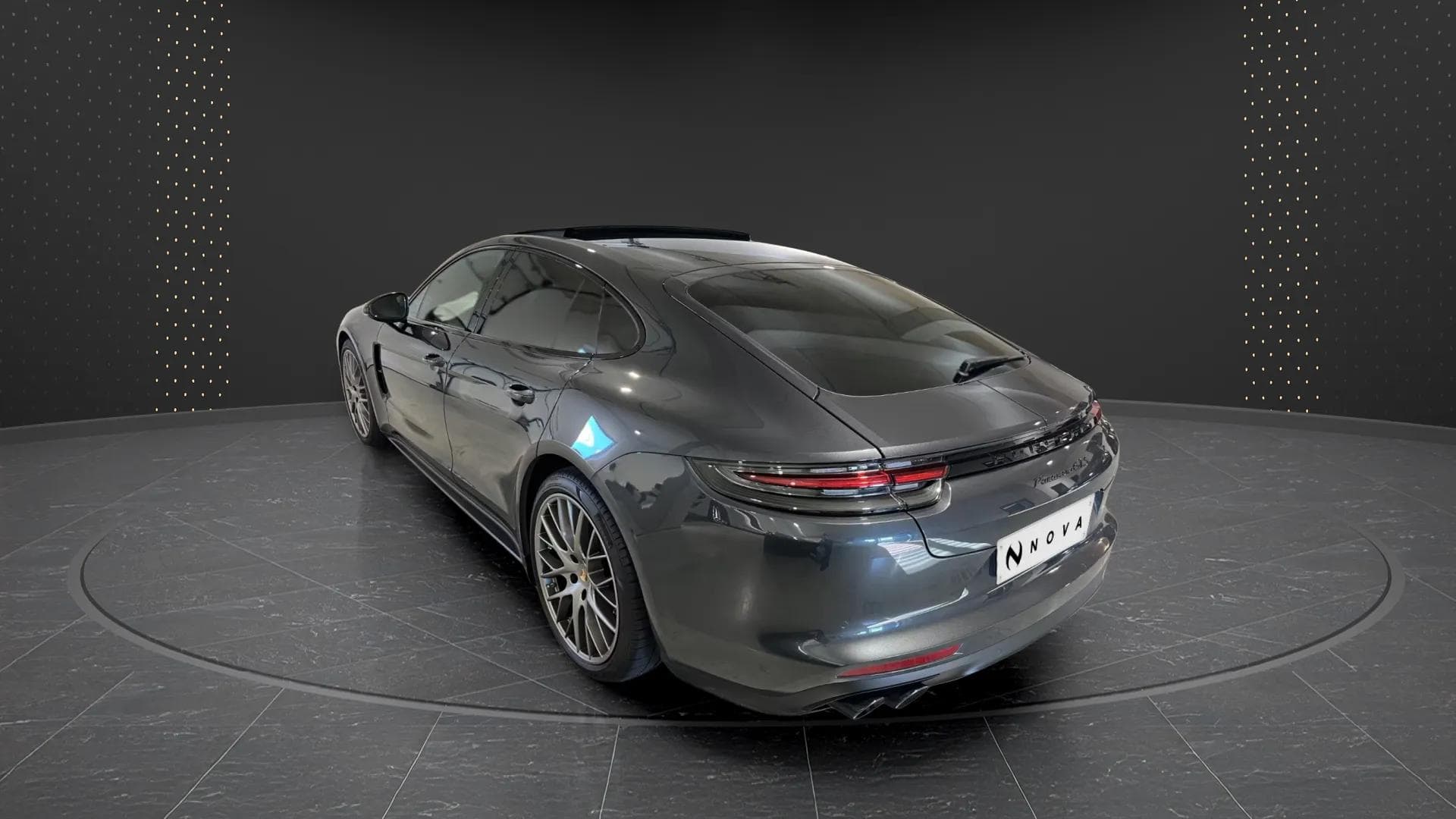 Porsche Panamera 2019 - Photo 4