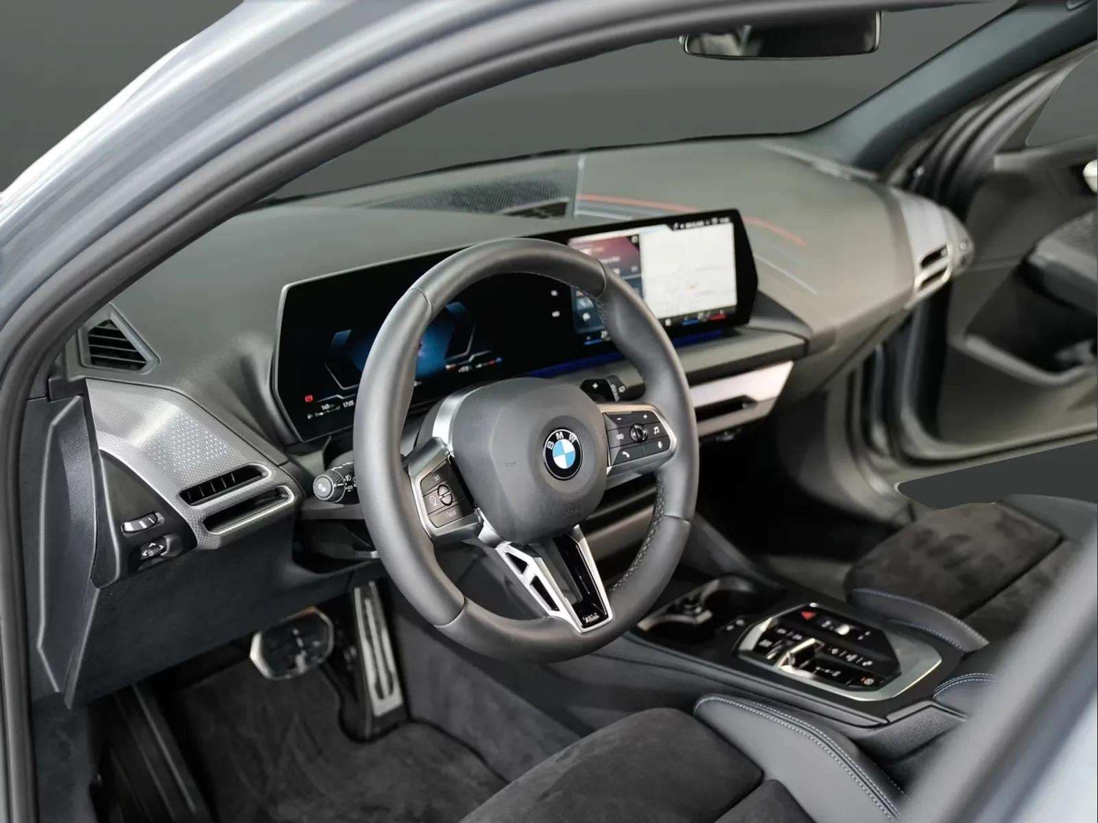 BMW Série 1 20 2024 - Photo 4