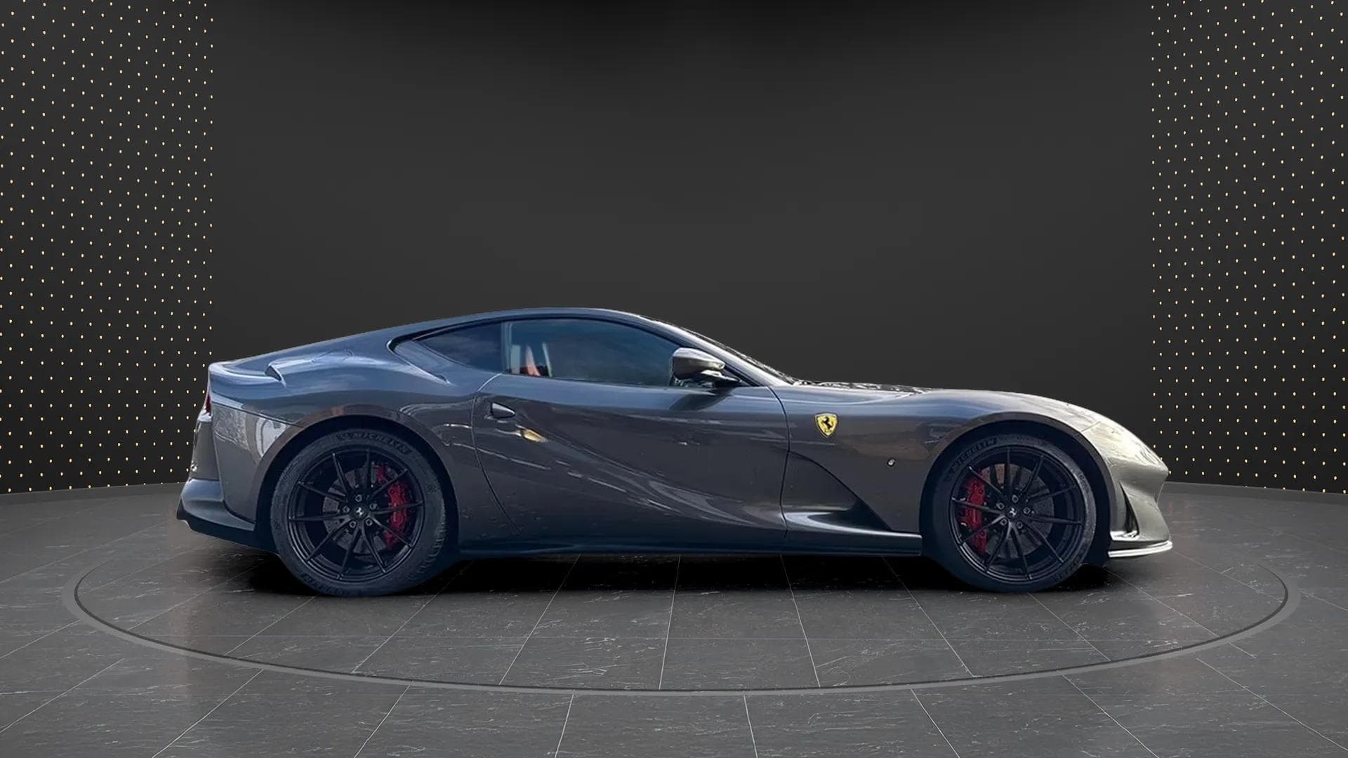 Ferrari 812 2020 - Photo 3